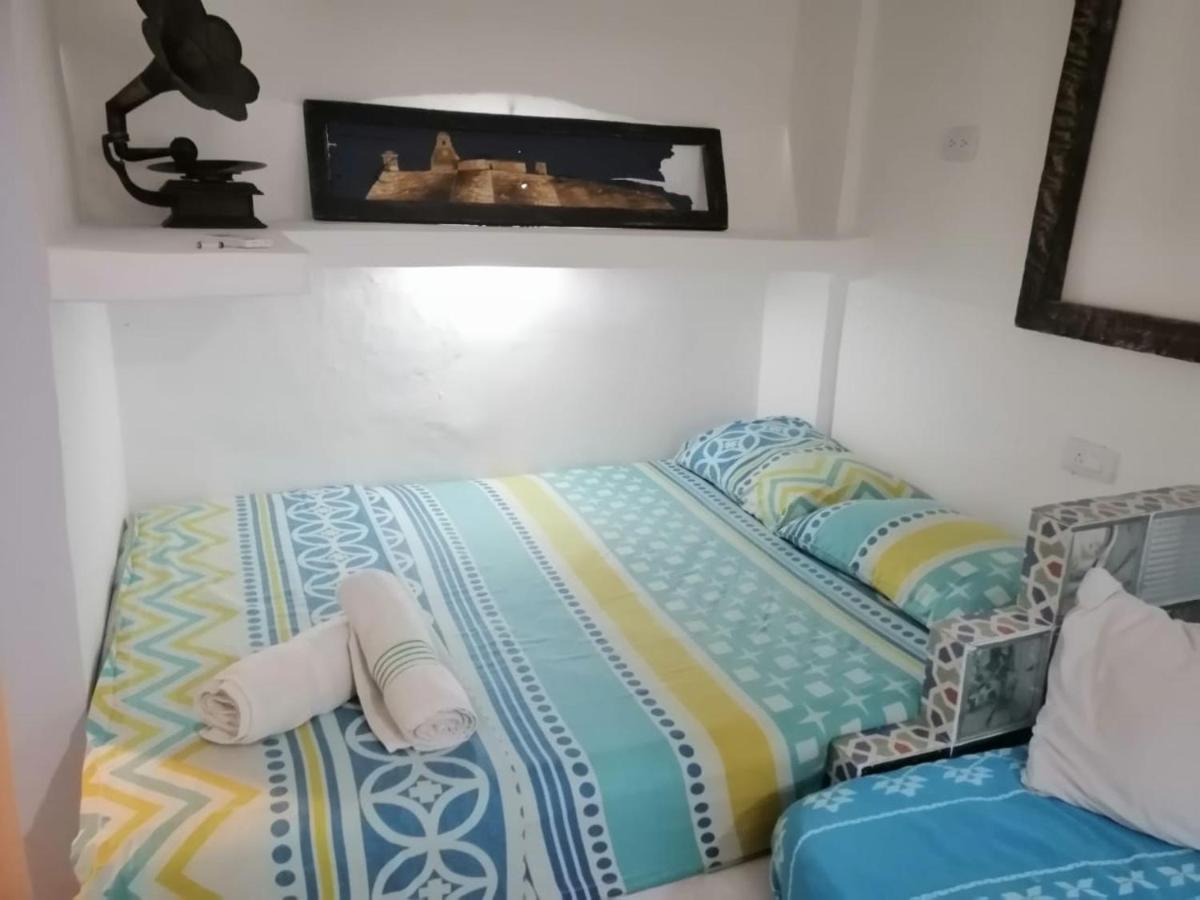 Casa Mama Waldy Hostel Cartagena Екстериор снимка