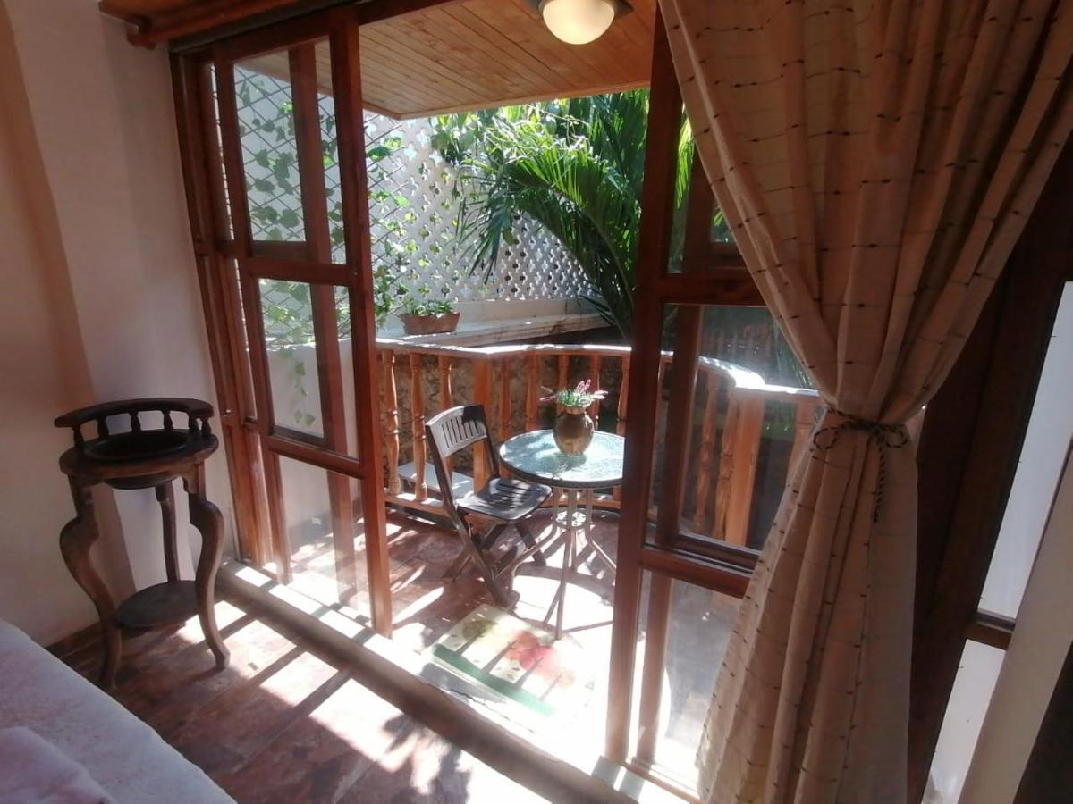 Casa Mama Waldy Hostel Cartagena Екстериор снимка