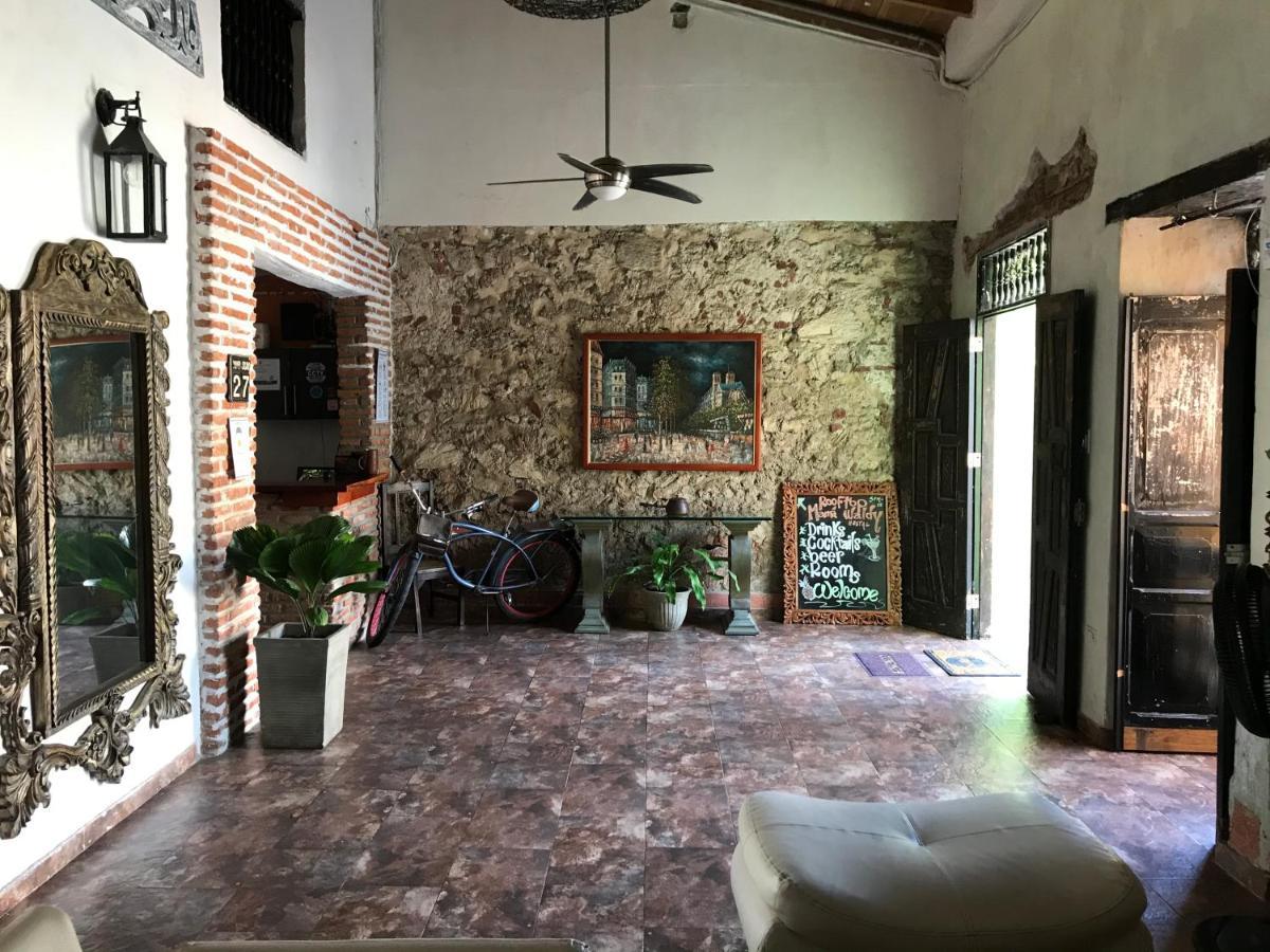 Casa Mama Waldy Hostel Cartagena Екстериор снимка