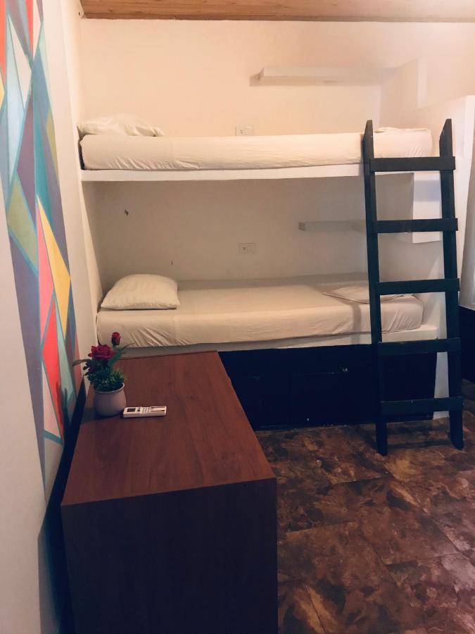 Casa Mama Waldy Hostel Cartagena Екстериор снимка