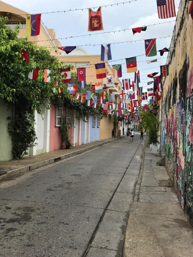 Casa Mama Waldy Hostel Cartagena Екстериор снимка
