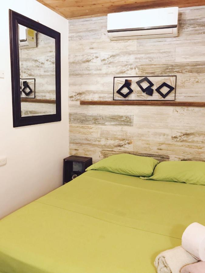 Casa Mama Waldy Hostel Cartagena Екстериор снимка