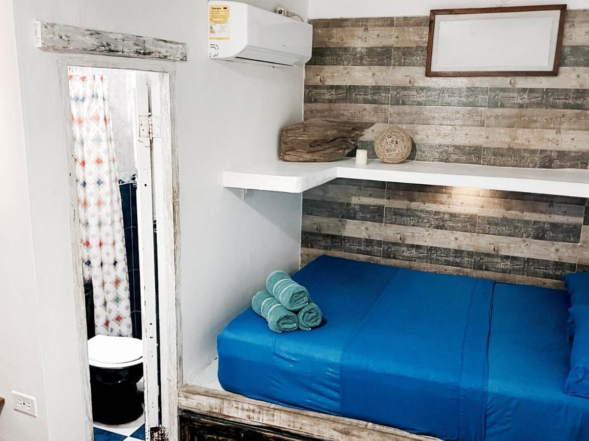 Casa Mama Waldy Hostel Cartagena Екстериор снимка